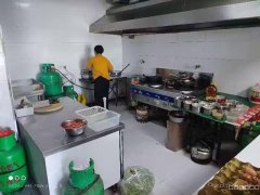 （成功案例）C8868乌市茂祥附近140平拌面馆转让