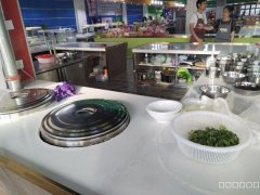 C8874福泰雅居2期40平小吃店转