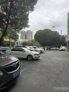 C8876宁边西路与天山路交汇处旺铺出租