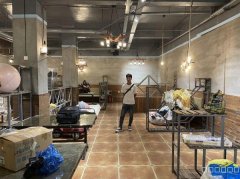 C8884乌市七道湾420平高端餐厅转让