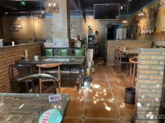 C8884乌市七道湾420平高端餐厅转让