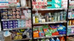 C8890昌吉健康西路中亚建材市场大门口营业中便利店转让