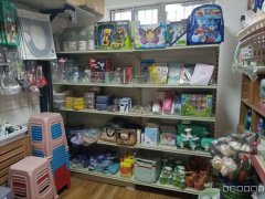 C8902位于昌吉市建设路回民小吃街临街34平店面转让