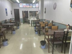 C8906乌市九点阳光附近70平餐厅转让