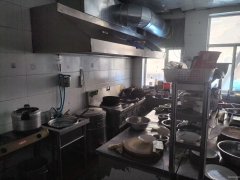 （成功案例）C8913卫星路金阳斜对面140平农家小院转让