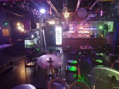 （成功案例）C8922米东区华东景胜苑320平酒吧转让