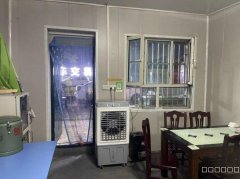 C8925昌吉花儿小镇对面47平牛骨头烧烤店转让