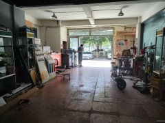 （成功案例）C8933荷兰小镇1期南门145平汽车会所转让