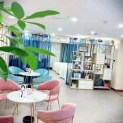 （成功案例）C8938好位置北京路汇嘉时代商圈美容美甲店转让