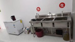 C8949位于昌吉市玫瑰园50平店面转让