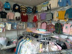 C8952位于昌吉市文化东路州一幼22平店面转让