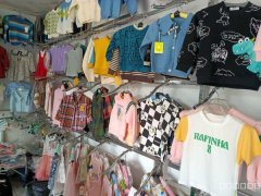 C8952位于昌吉市文化东路州一幼22平店面转让