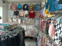 C8952位于昌吉市文化东路州一幼22平店面转让