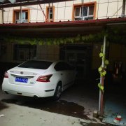 C8955位于五家渠外环路附近临街一层120平商铺出租