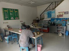 C8966位于昌吉宁边路州检查院附近140平早餐店转让