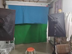 C8974明华街加油站边上33平照像图文店转让