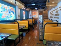 C9001位于昌吉市南公园西路丽景尚城临街245平门面出租