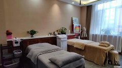 （成功案例）C9003中亚北路安置小区外铺160平美容院转让