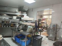 C9053商业街临街旺铺低价急转（可外摆）