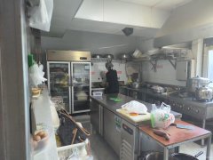 C9067长宁南路62号公务员小区早餐店转让