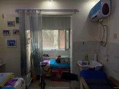 C9084位于昌吉健康路与延安路路口40平理发店转让