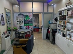 C9084位于昌吉健康路与延安路路口40平理发店转让