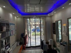 C9084位于昌吉健康路与延安路路口40平理发店转让