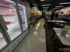 C9089位于米东区东华酒店旁140平快餐店转让