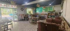 C9099五家渠外环路华容驾校对面140平餐饮旺铺转让