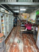 C9135昌吉市红旗路和谐丁香园北区经营中50平烧烤店转让