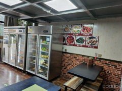 C9135昌吉市红旗路和谐丁香园北区经营中50平烧烤店转让