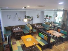 （成功案例）C9137红山新世纪附近270平餐厅转让