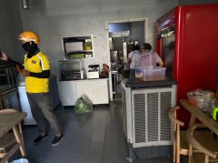 C9172乌市粮校附近45平美团店转让