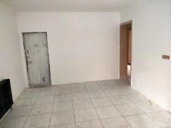 C8516位于昌吉市建国西路中医院旁临街门面