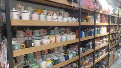 C9182位于阜康市公园六号商业街临街店面转让