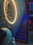 C9189位于乌市新天润丝路环球港临街150平店面转让