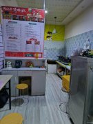 C9192乌鲁木齐市开发区二期香槟水岸内铺纯外卖店转让