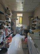 C9193昌吉市石河子西路营业中金鸣串烧店转让