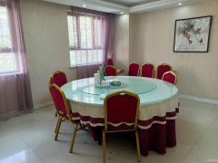 C9237位于吉木萨尔北庭明珠餐饮旺铺低价急转