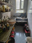 C9252昌吉市北京南路康丽家园门口经营中店铺转让