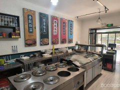 C9252昌吉市北京南路康丽家园门口经营中店铺转让