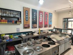 C9252昌吉市北京南路康丽家园门口经营中店铺转让