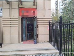 C9261美仑环球港2号楼50平旺铺低价空转