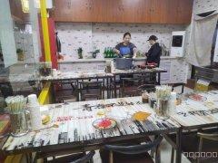 （成功案例）C9264华凌北区鲲鹏美食街40平餐厅转让