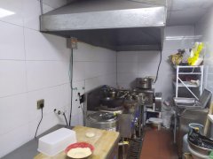 （成功案例）C9264华凌北区鲲鹏美食街40平餐厅转让