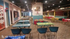 C9276餐饮招商 位于昌吉市区乌伊路大型商超餐饮广场对外招