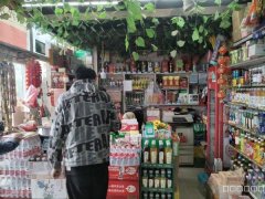 （成功案例）C9280东方御景西门36平临期食品店转让