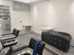 C9283昌吉市健康东路沿街店面转让