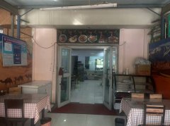 C9289位于昌吉开发区厂区附近110平餐饮店转让