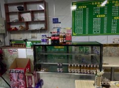 C9294位于五家渠君豪一期门口100平拌面馆转让